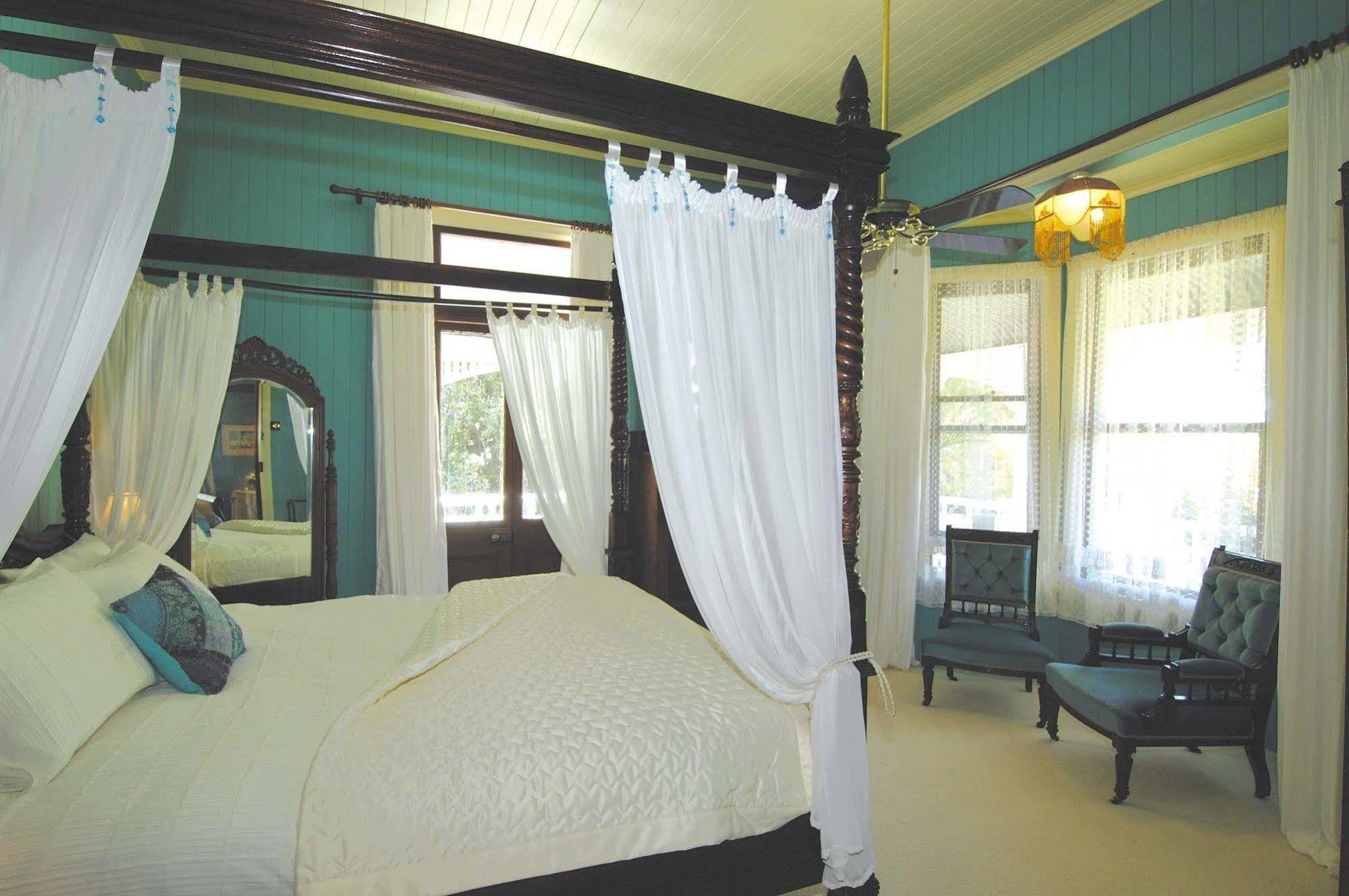 Wiss House Bed & Breakfast Kalbar Exterior photo